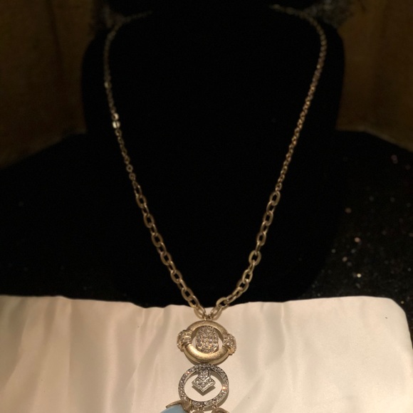 Beautiful statement piece - Picture 4 of 6